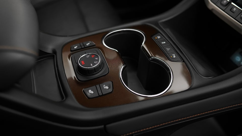 2020 GMC Acadia AT4 | Capability Features | GMC Canada 2020 GMC Acadia AT4 | Capability Features | GMC Canada