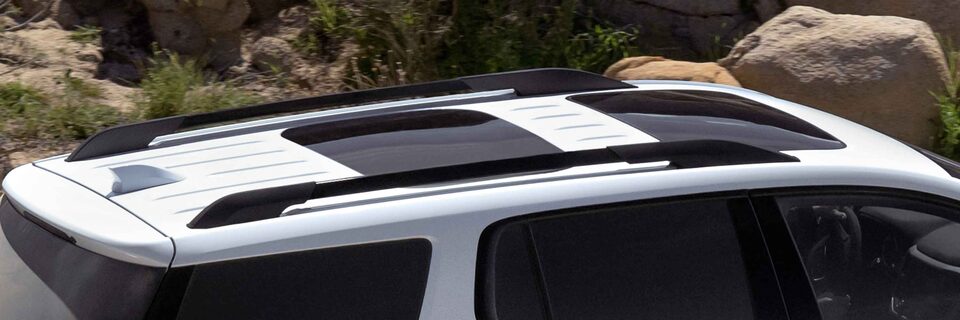 2022 GMC Acadia AT4 sunroof exterior.