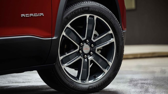 Roues du GMC Acadia SLE/SLT 2023.