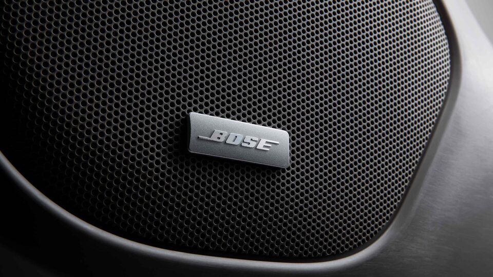 2022 Acadia Bose Speakers.