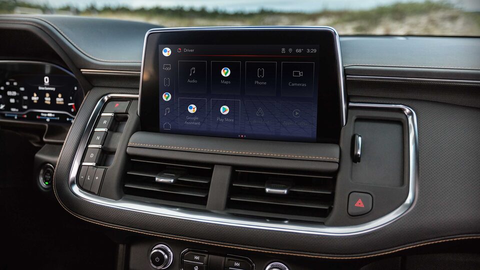 Système d'infodivertissement GMC Yukon 2023.