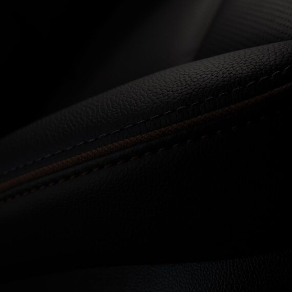 Vue rapprochée du cuir utilisé dans le GMC Acadia 2024.