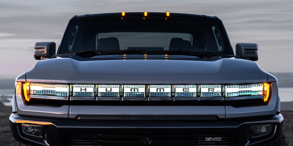 hummer-ev-pickup-gal-1920x960-25PGHMT00027.jpg
