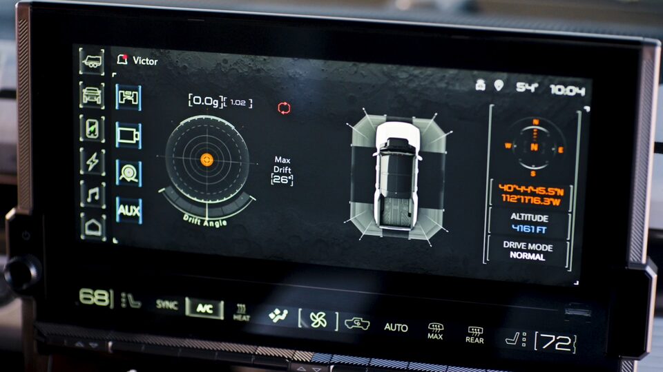 Off-Road App being displayed in the infotainment screen.