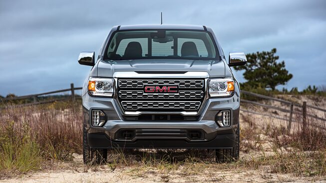 2022 Canyon Denali front view.