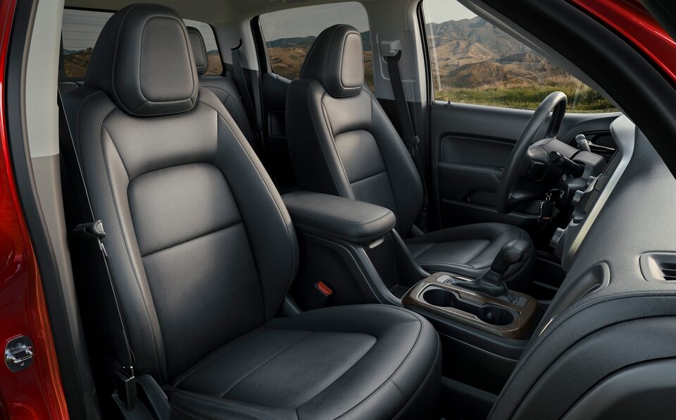 Sièges intérieurs du GMC Canyon 2022.