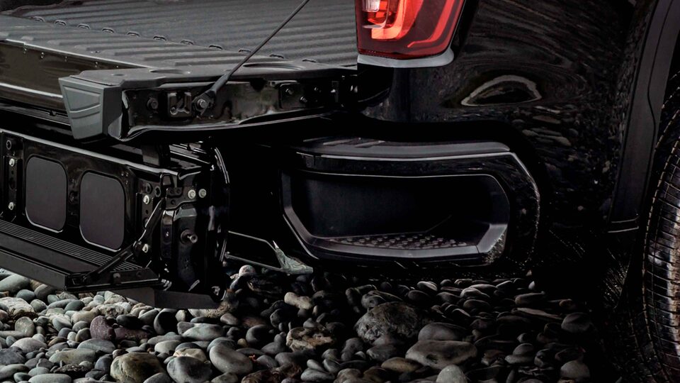 2022 Sierra 1500 Cornerstep Rear Bumper.