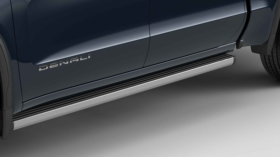 2022 GMC Sierra 1500 Denali MultiPro Assist Steps.