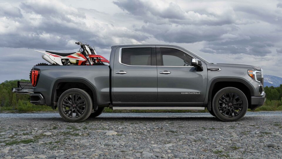 2021 GMC Sierra 1500 Denali cargo capability.