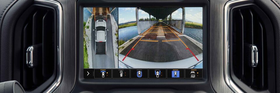 2022 GMC Sierra 1500 Front Camera View.