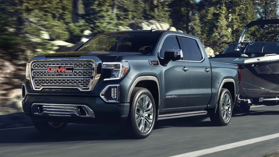GMC Sierra 1500 Denali 2022 : remorquage.