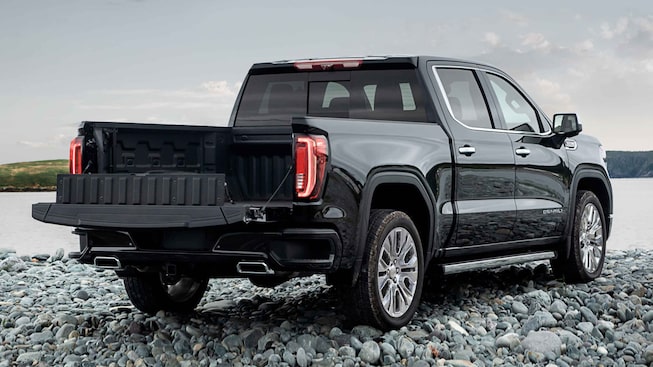 GMC Sierra 1500 Denali 2022 : hayon MultiPro à six fonctions.