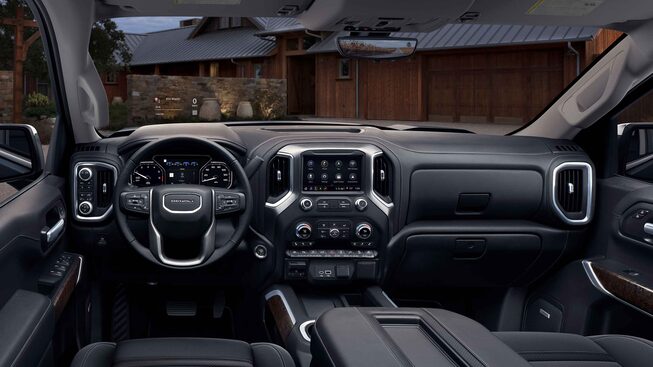 Le tableau de bord de la GMC Sierra 1500 2022 Denali.