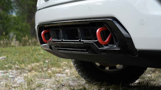2022 GMC Sierra AT4 exhaust.