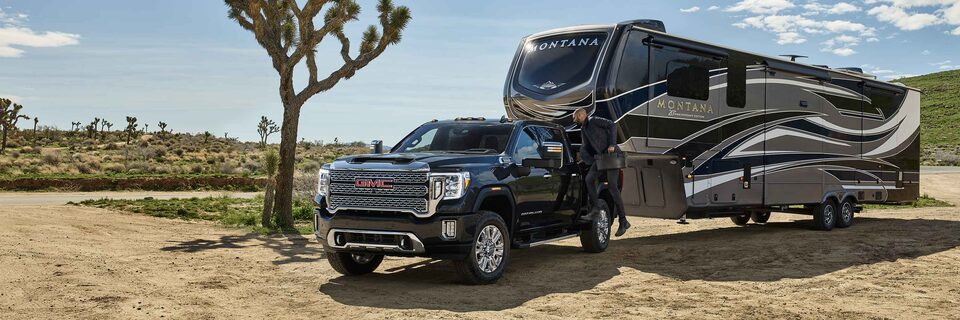 2022 GMC Sierra HD trailering.