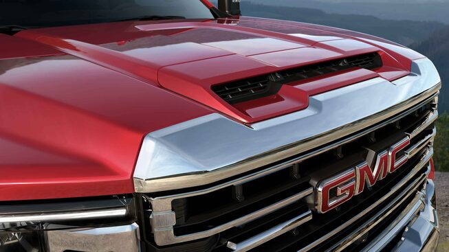 2022 Sierra HD SLE/SLT grille.