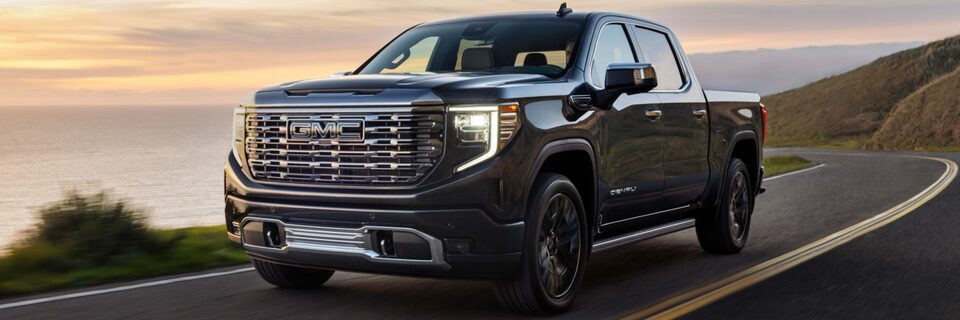 Exterior front driver side view of the 2022 Sierra 1500 Denali Ultimate.