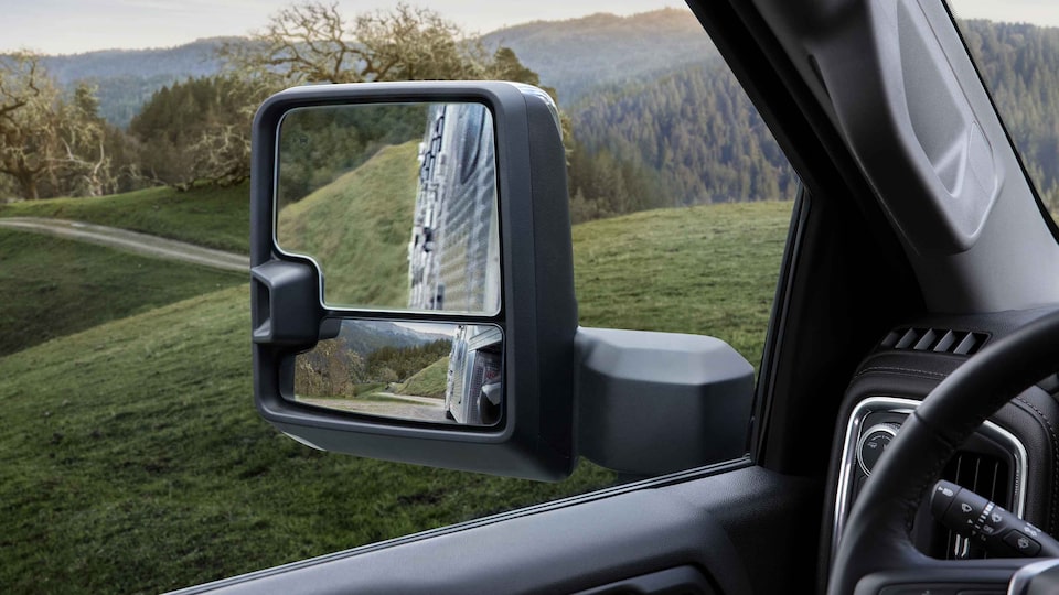 Rétroviseurs de remorquage GMC Sierra HD 2023.