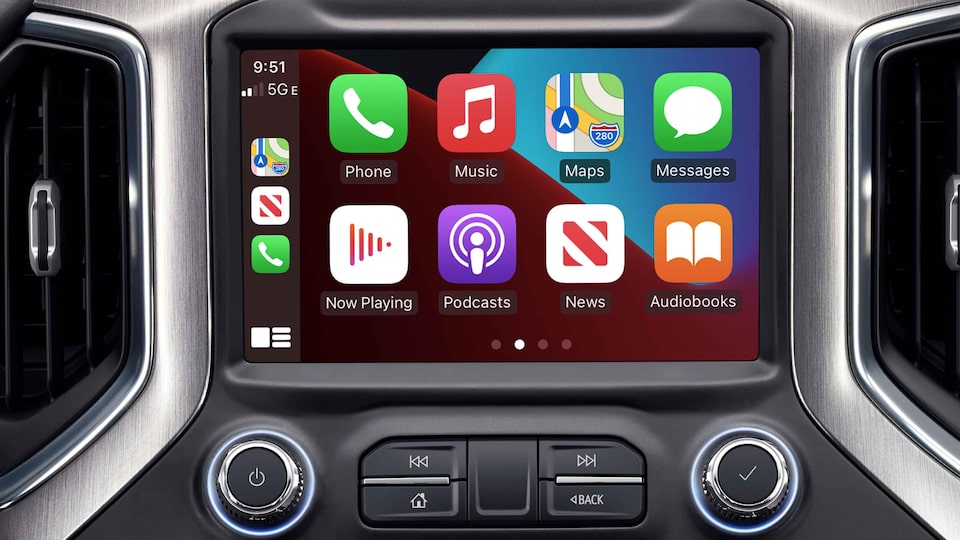 2023 GMC Sierra HD Apple CarPlay.