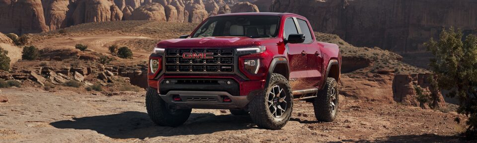 GMC Canyon AT4X 2023.
