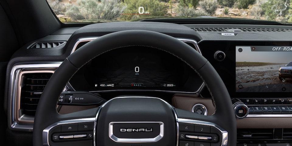 2024 GMC Canyon Denali HUD.