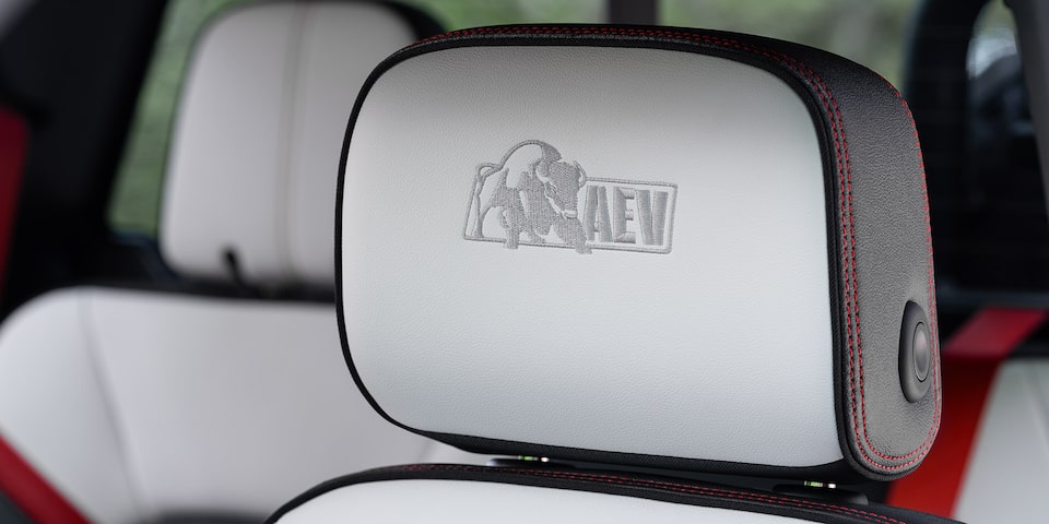 2024 GMC Canyon AT4 AEV badging.