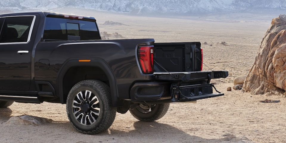 Hayon MultiPro du GMC Sierra HD AT4 2024.