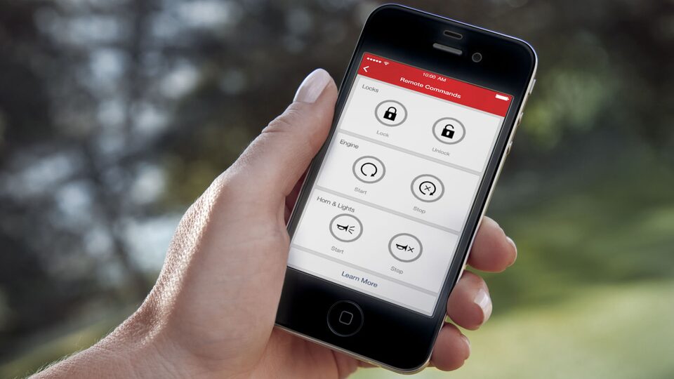 L'application mobile myGMC disponible sur la GMC Savana tronquée.