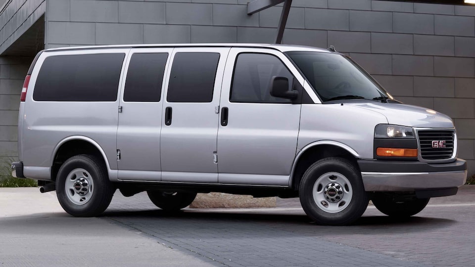 2025 GMC Savana Passenger Van Features GMC Canada