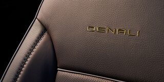 gmc-streamlined-denali-2500-stitching-1920x960-25PGSRHD00172.jpg