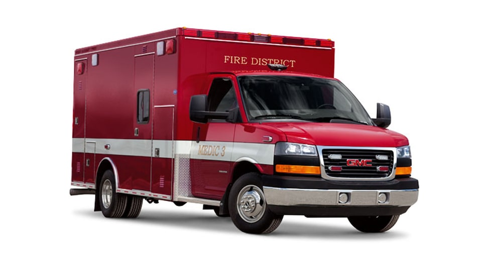 La GMC Savana tronquée 2020 avec aménagement ambulance.