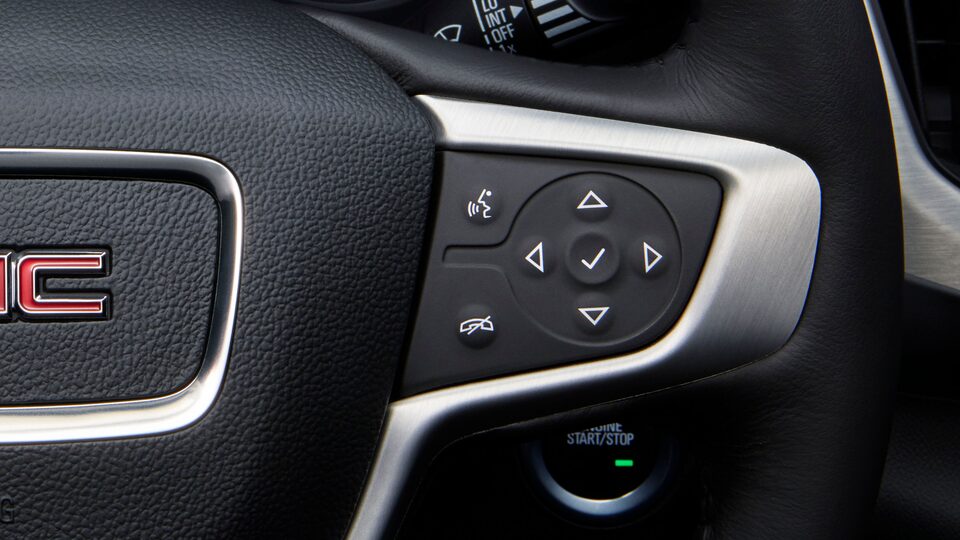 2021 GMC vehicle offers hands-free calling and voice control feature.