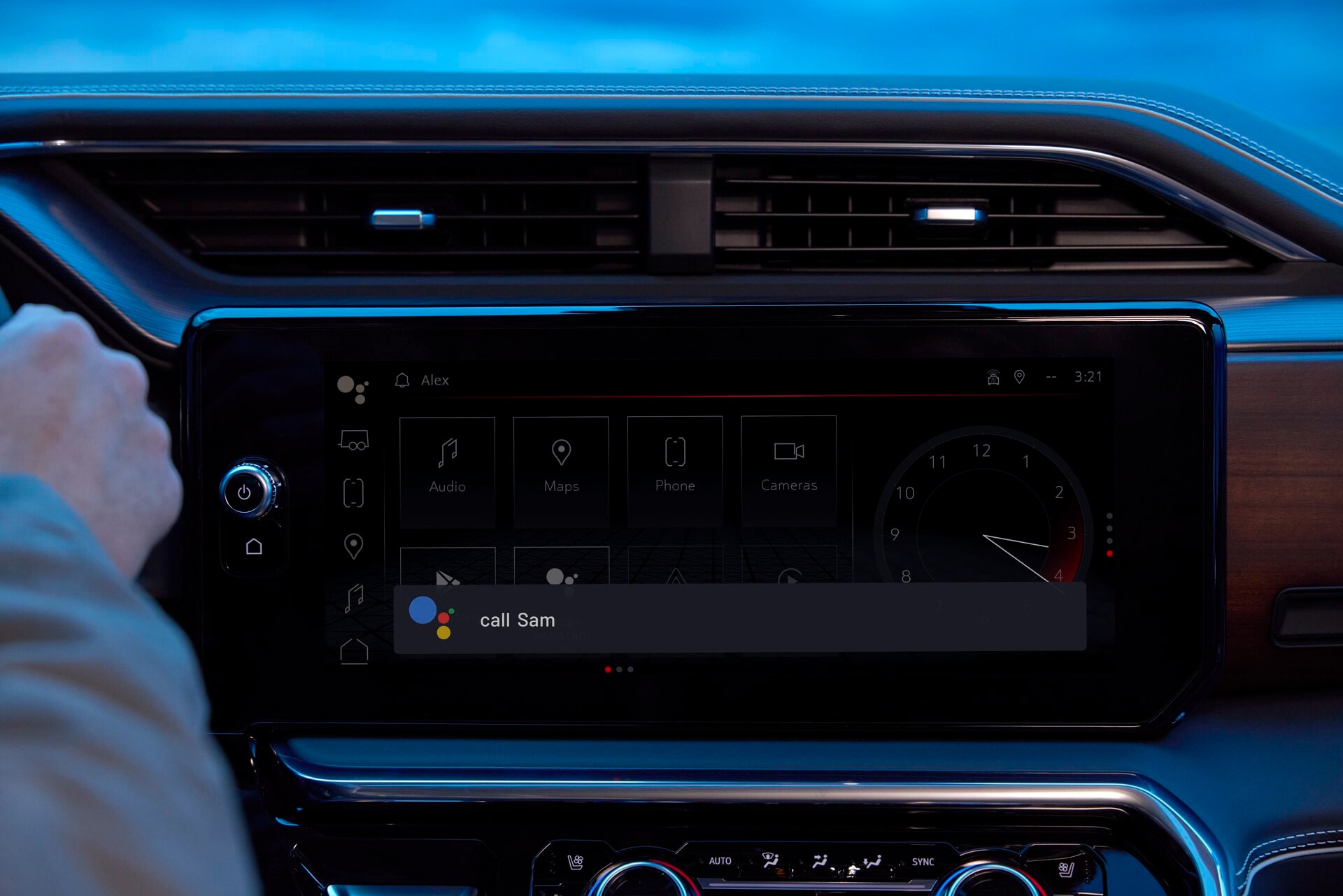 Google being displayed on the infotainment screen of an OnStar-subscribed GMC vehicle.