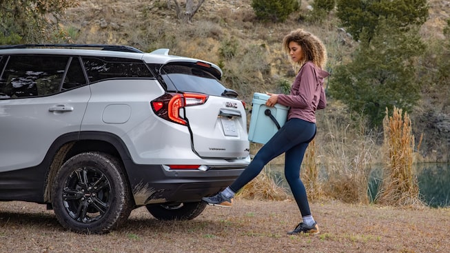 2023 Terrain AT4 liftgate.