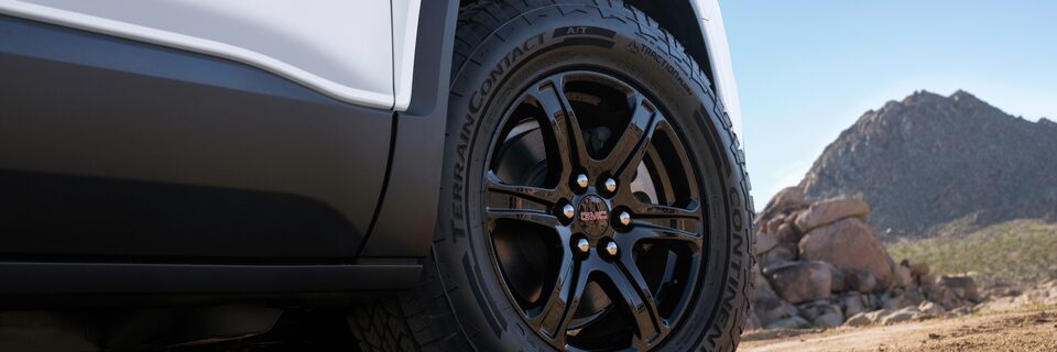 2023 Acadia AT4 side wheel.