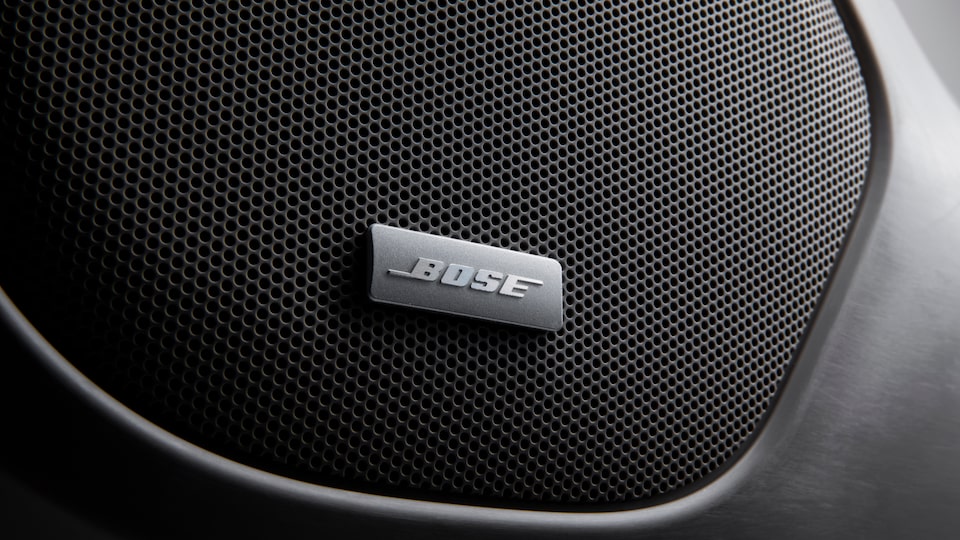 2023 Acadia Bose Speakers.