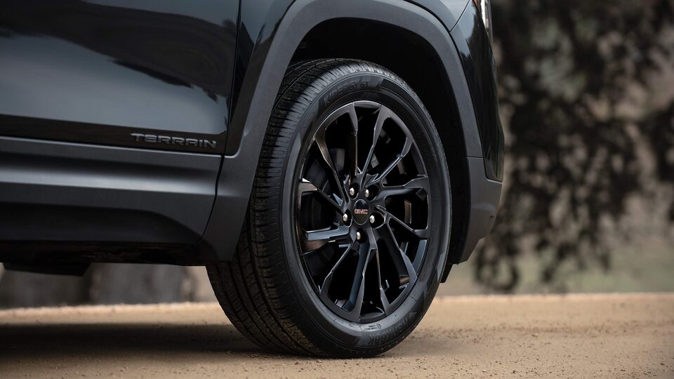 2023 Terrain SLE/SLT Elevation Trim wheels.
