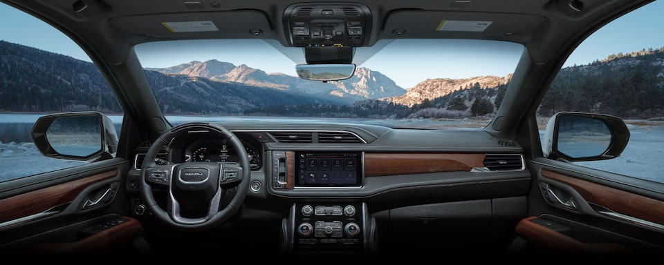 2024 GMC Yukon technology featuring front dashboard.