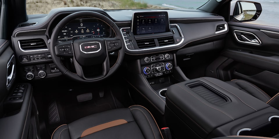Spacious and versatile interiors of the 2024 Yukon AT4.