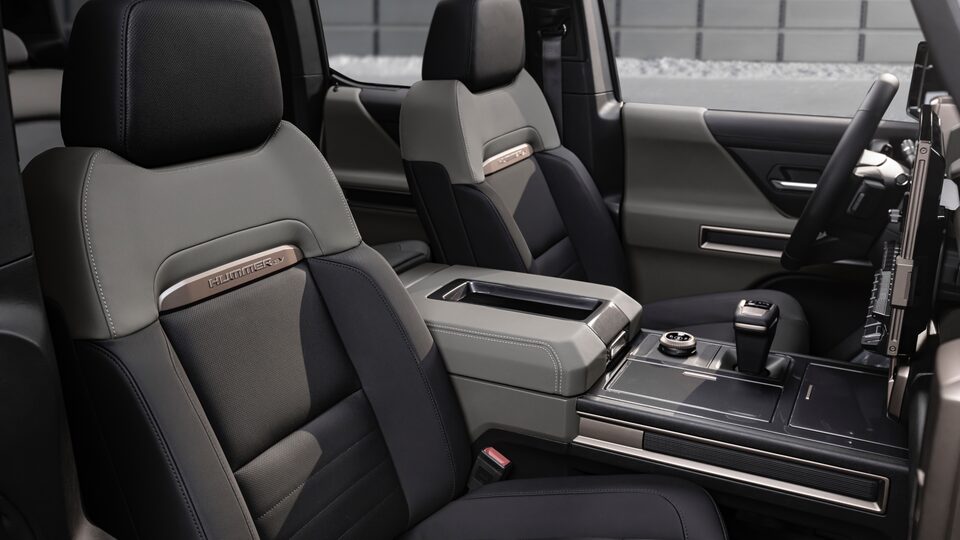 Video of the all-electric Hummer EV SUV's interior.