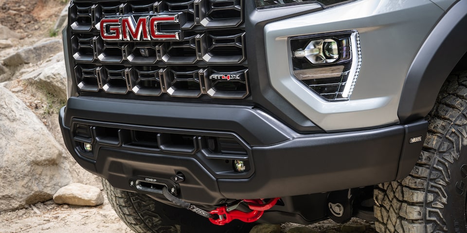 The First Ever 2025 Canyon AT4X AEV Edition GMC Canada