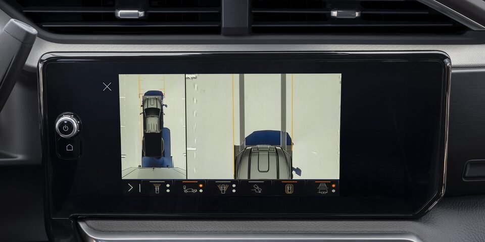 Front top-down view of the 2024 GMC Sierra HD camera system.