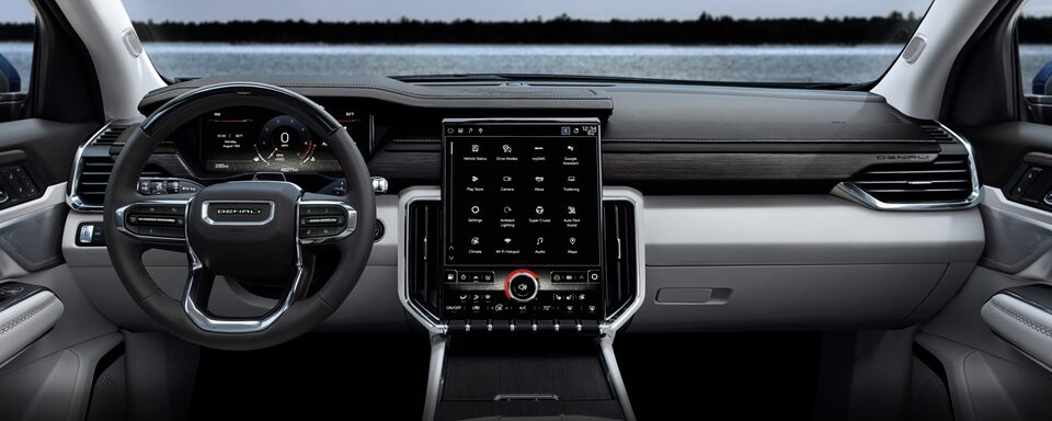 Technologies intelligentes intégrées au GMC Acadia Denali 2024.