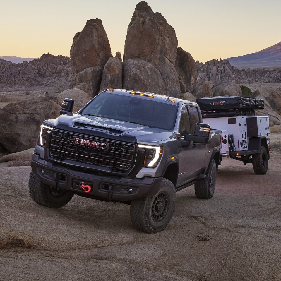 2024 GMC Sierra HD AT4X OffRoad Heavy Pickup Truck GMC Canada