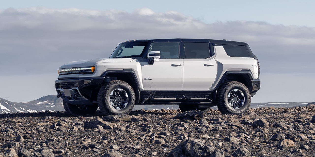 26-hev-reveal-2025-hummer-suv-1280x640-25PGHMS00007.jpg