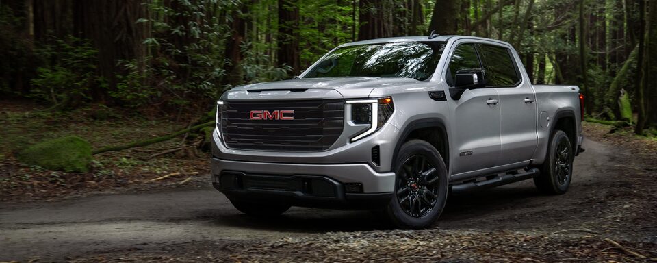 2022 GMC light-duty pickup trucks.