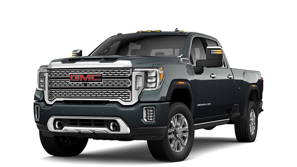 GMC Sierra 2500 Denali HD 2023 en couleur Hunter Métallisée.