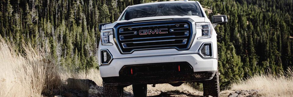 GMC AT4 Off-Road Trucks & SUVs | GMC Canada GMC AT4 Off-Road Trucks & SUVs | GMC Canada