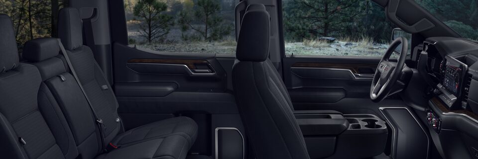 Vue des sièges du GMC Sierra 1500 Élévation 2023.