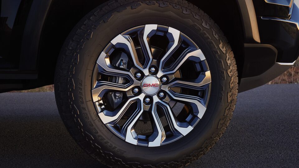 Pneus du Canyon Denali 2023.